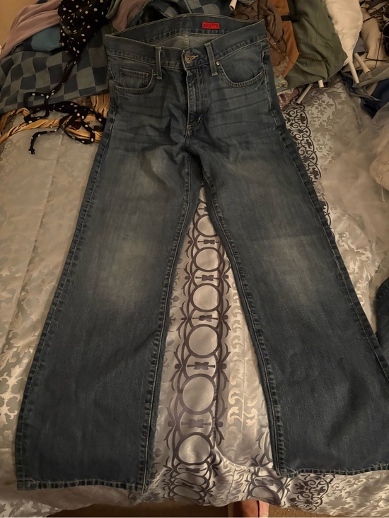 Apt. 9 Women\'s Straight Leg Blue Jeans